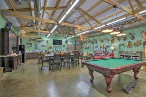 Image of Saint Matthews Outlaw Gameroom with Fire Pit!