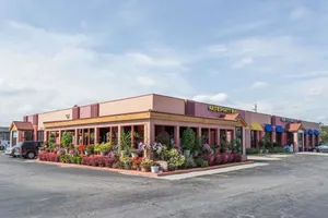 Image of Days Inn by Wyndham West Allis/Milwaukee