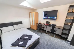 Image of 1 Bedroom Studio Near the City