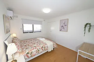 Image of Melbourne 4BRM Staycation Parkside