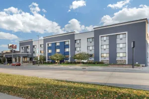 Image of Best Western Plus Milwaukee West