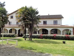 Image of Logis Hôtel Le pont d'Arcole
