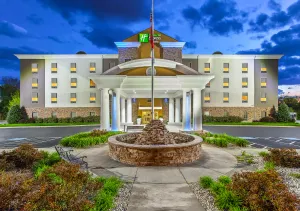 Image of Holiday Inn Express & Suites Morristown by IHG