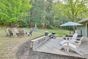 Image of Four-Season Home on Scenic Bluff Country Acreage!