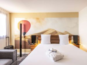 Image of Novotel Bordeaux Centre Gare Saint Jean