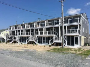 Image of Seabreeze village 3