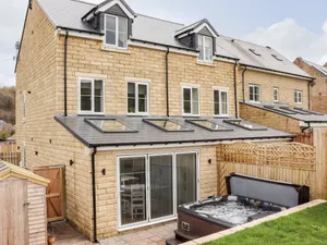 Image of Cheshire View
