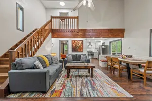 Image of The Tranquil Trails by Avantstay Lake Access, Deck, Fireplace