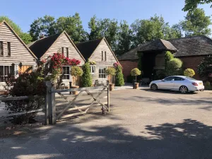Image of Tonge Barn