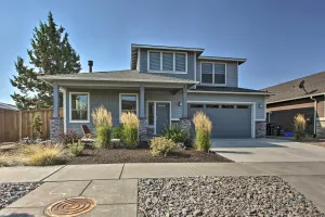 Image of Bend Home with Patio and Fire Pits Less Than 3 Mi to Dtwn