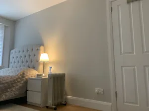 Image of Immaculate 4 Bedroom House, Near Central London