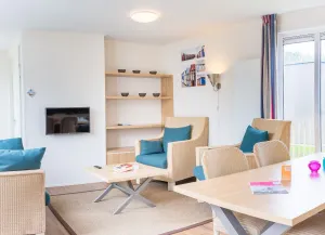 Image of Modern Bungalow With two Bathrooms, Near the Beach