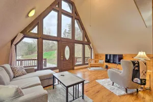 Image of Cozy Yatesville Lake Cabin Rental in Louisa!