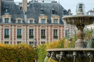 Image of Cour des Vosges - Evok Collection