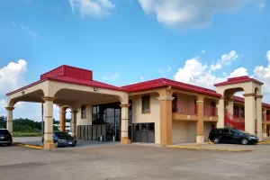 Image of Econo Lodge Inn & Suites West - Energy Corridor