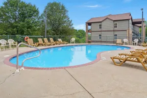 Image of Fore Seasons Golf Condo - 5 Min to Silver Dollar!