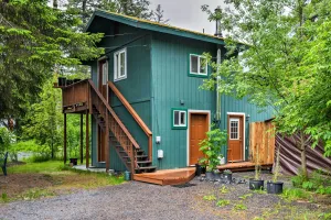 Image of Peaceful, Quiet Seward Apt W/back Yard & Mtn Views