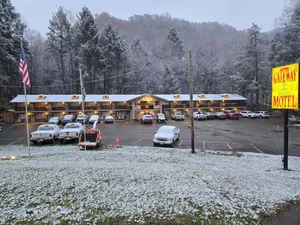 Image of Gateway To The Breaks Motel