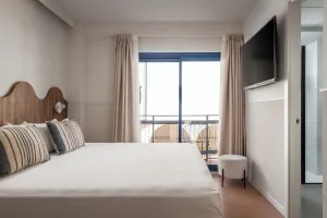 Image of BYPILLOW Paseo