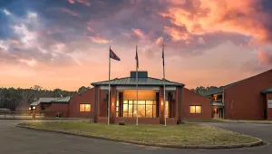 Image of Studios and Suites 4 Less Emporia