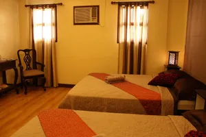 Image of Twin Pines Suites