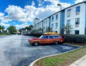 Image of Destiny Palms Hotel Maingate West