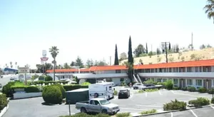 Image of Desert Inn Motel