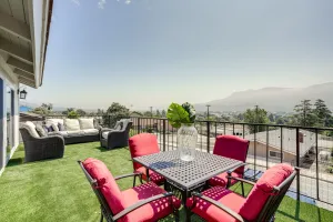 Image of Chic Santa Paula Home with Mountain and City Views!