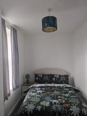Image of Rugby - Apartment - Sleeps 4 - Parking
