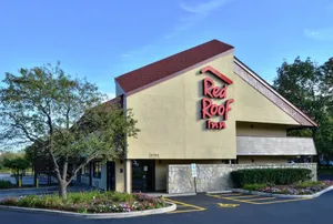 Image of Red Roof Inn Milwaukee Airport Oak Creek