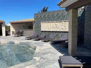 Image of Le Devem De Mirapier