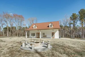 Image of Spacious Lexington Home w/ Fire Pit: Hunt & Fish!