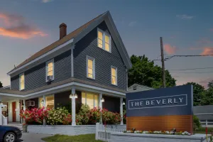 Image of The Beverly