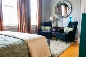 Image of Decatur CourtHouse Suites