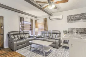 Image of 2BD Cozy Retreatclose to Red Rocksdogs Welcome!