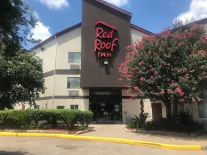 Image of Red Roof Inn Houston Brookhollow
