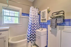 Image of Glasgow Home with Porch Close to Lake and Caves!