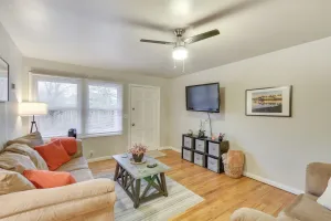 Image of 2 Mi to Washington Square: Portland Getaway