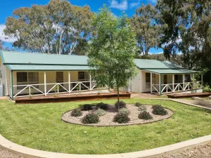 Image of Golden Heritage Cottages
