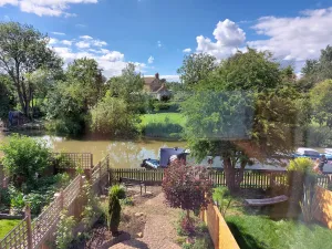 Image of Tranquil Northampton Retreat
