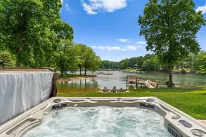 Image of Kool Breeze by Avantstay Boat Ramp Hot Tub