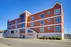 Image of St Joseph Condo < 1 Mi to Beach & Downtown!