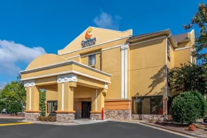 Image of Comfort Inn & Suites Atlanta-Smyrna
