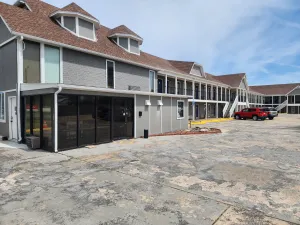 Image of Carthage Inn