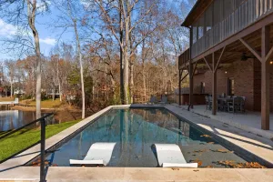 Image of Winding Down by Avantstay Sleeps 20 Dock View