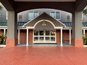 Image of Country Inn & Suites By Radisson, Charleston North, SC