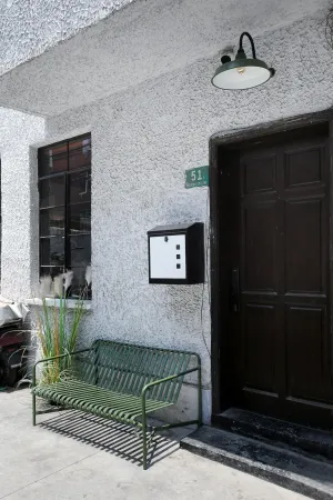 Image of Shanghai Downtown Hills Boutique Guesthouse - Near Metro Line 7, Exit 3, Changping Road