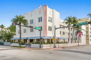 Image of Beach Plaza