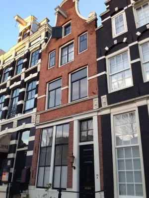 Image of Residence 86