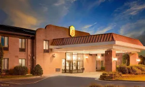 Image of Super 8 by Wyndham Metropolis